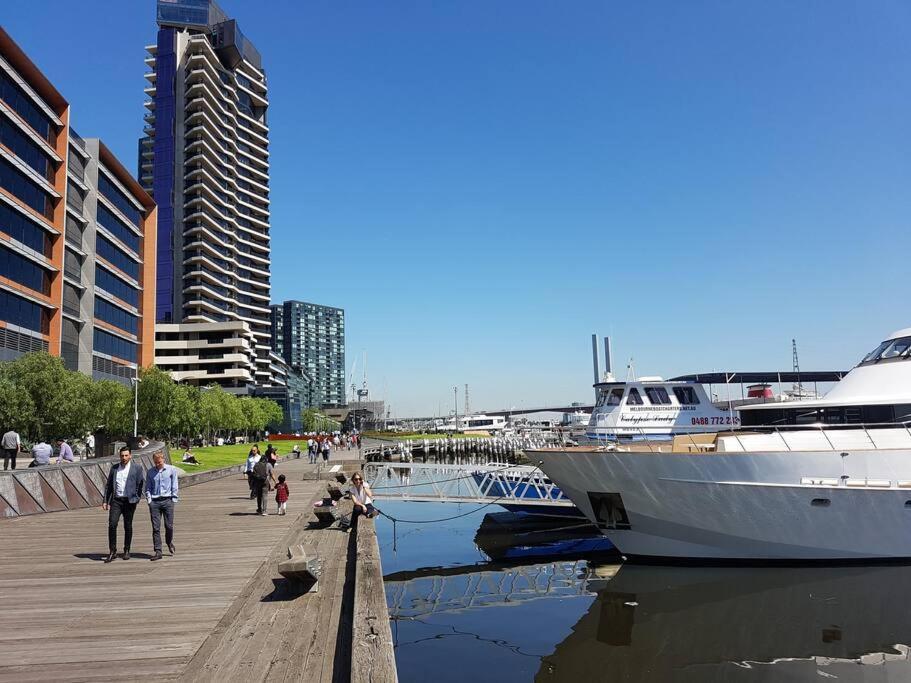 Melbourne Docklands Riverside Views Ngoại thất bức ảnh