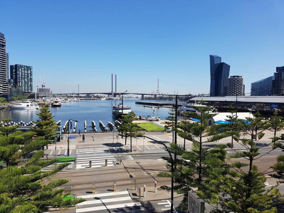 Melbourne Docklands Riverside Views Ngoại thất bức ảnh